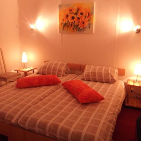 Bungalows Zur Alten Faehre Werder  Quarto foto